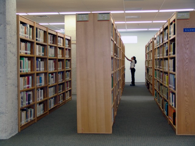 Pasillos de Biblioteca